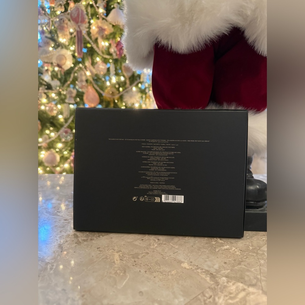 🖤✨NWT✨🖤Dolce & Gabbana Black Beauty Pouch with Box - Picture 3 of 8